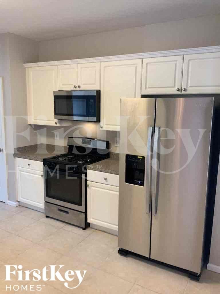 Building Photo - 1253 Waymar Ct SW