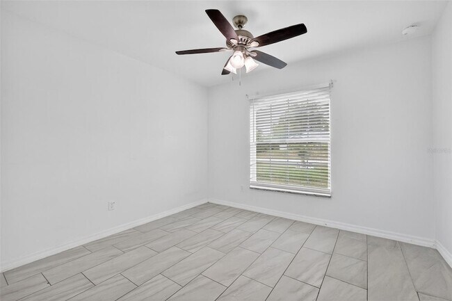 Building Photo - 8695 SW 133rd Ln Rd