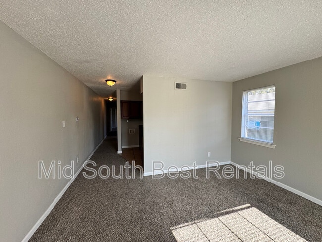 Building Photo - 1122 Semmes St