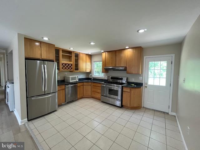 Building Photo - 6221 Frontier Dr