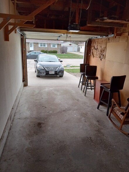 Building Photo - 3419 28th Ave