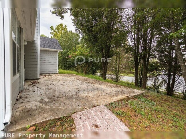 Building Photo - 1258 W Briar Ridge Ct