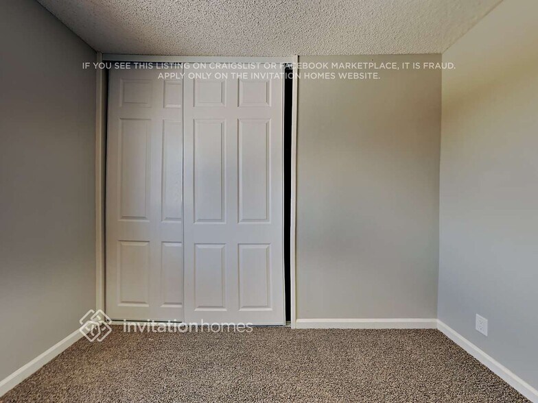 Building Photo - 809 Blackspur Dr