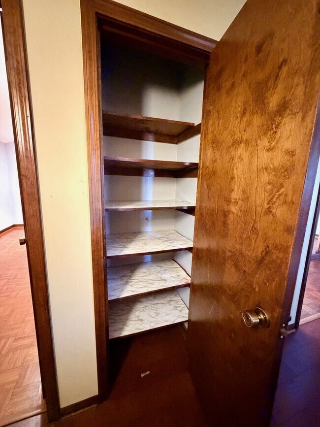 Building Photo - 103 Chestnut Ridge