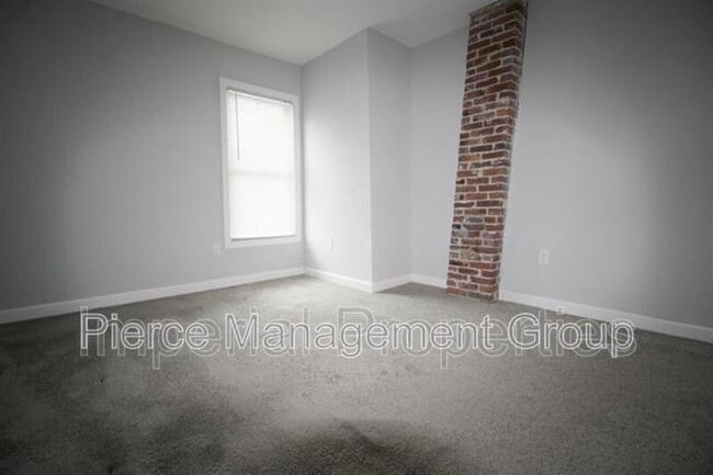 Building Photo - 59 S Spring St