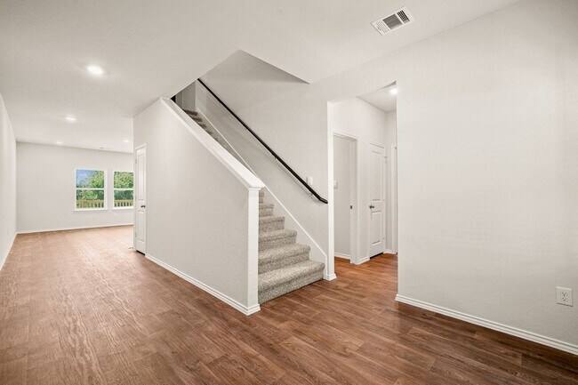 Building Photo - BRAND NEW HOUSE LOCATED IN RIVERSTONE AT WESTPOINTE SAN ANTONIO TX 78253