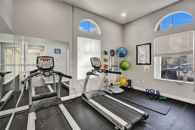 Building Photo - 12193 SW 124th Ct