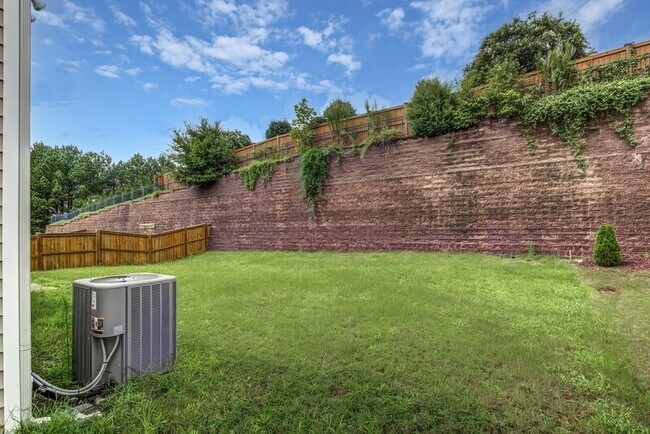 Building Photo - 3817 Althorp Drive