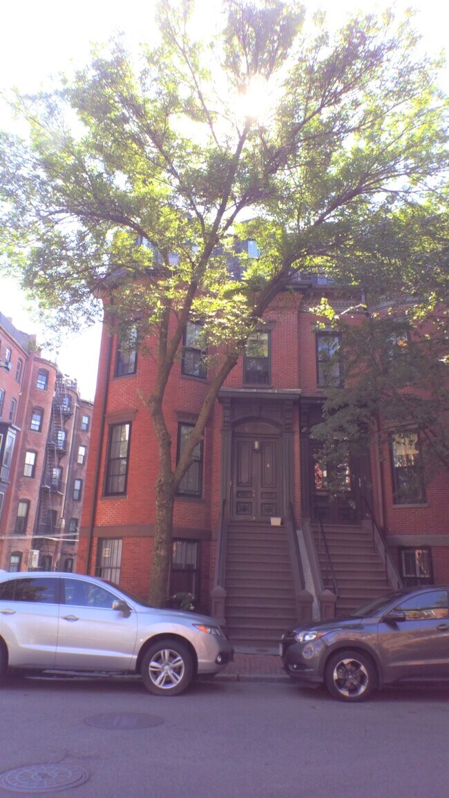 Building Photo - 8 Greenwich Park