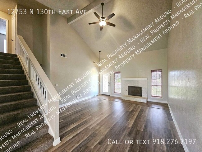 Building Photo - Beautiful Collinsville Home Available NOW!