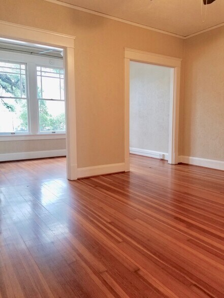 Building Photo - 2603 Milam St