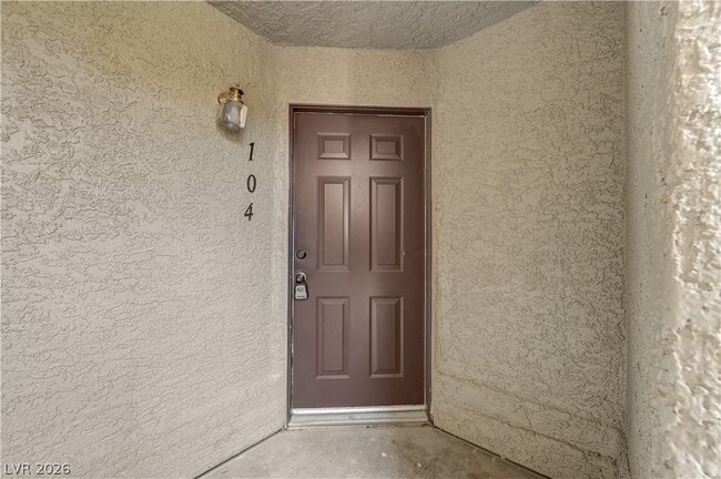 Building Photo - 5018 S Rainbow Blvd