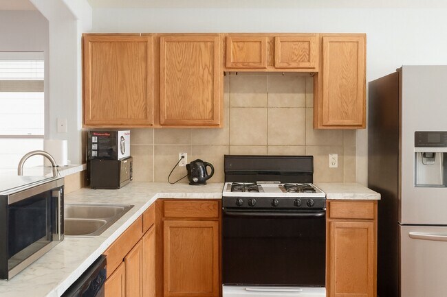 Building Photo - 18311 Olive Leaf Dr