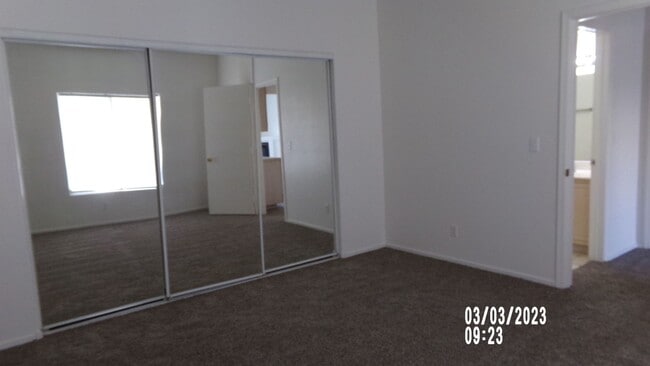 Building Photo - PUEBLO SANTA FE CONDO! FANTASTIC 2 BEDROOM...