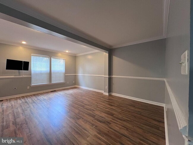 Building Photo - 9038 Falcon Glen Ct
