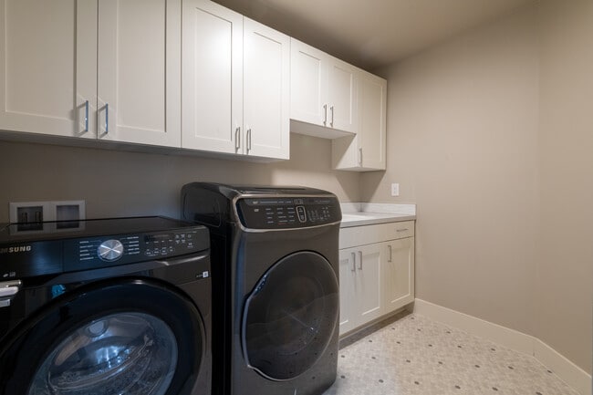 Building Photo - 4077 233rd Pl SE