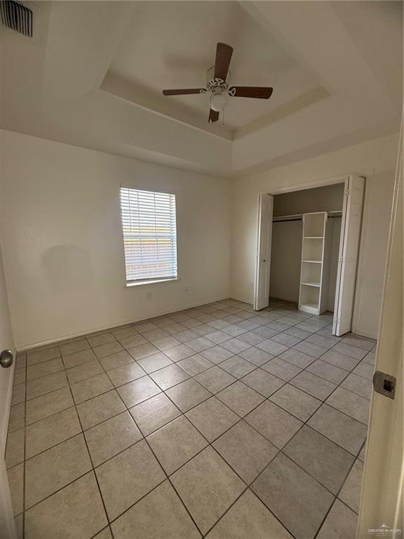 Building Photo - 10 Umbel St