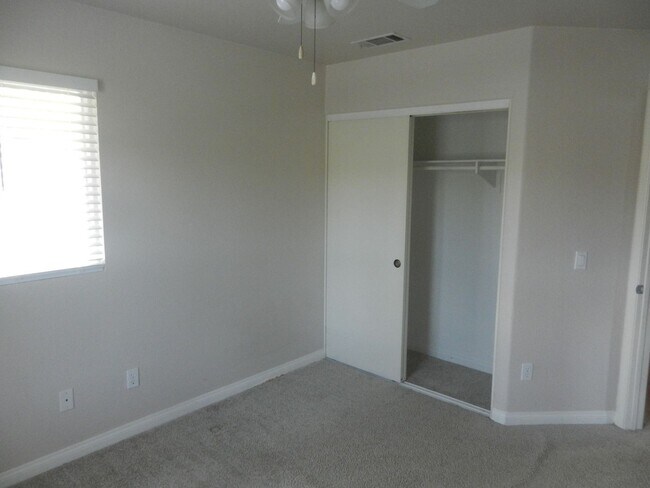 Building Photo - 3211 Rancho Quartillo