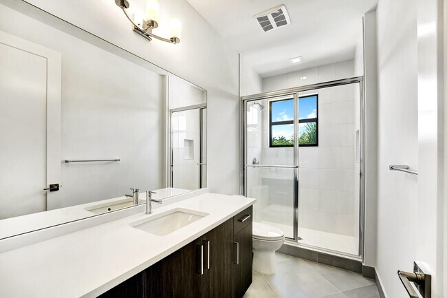 Building Photo - 9099 Silver Marsh Ln