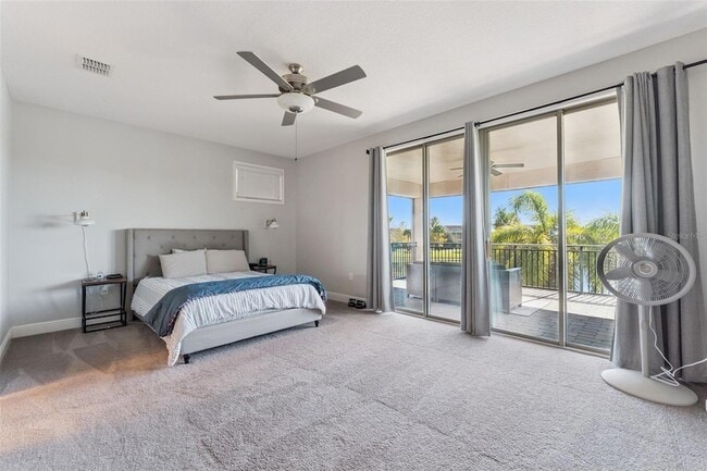 Building Photo - 10151 Henbury St