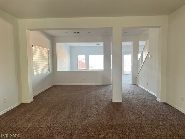 Building Photo - 6524 Twin Brks Ave