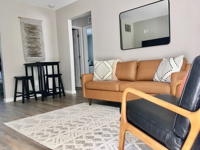 Building Photo - 4607 E Patrick Rd