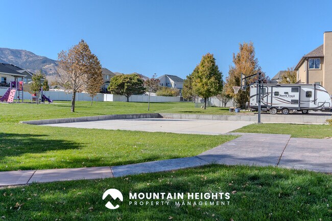 Building Photo - 4071 S Sandpiper Ln