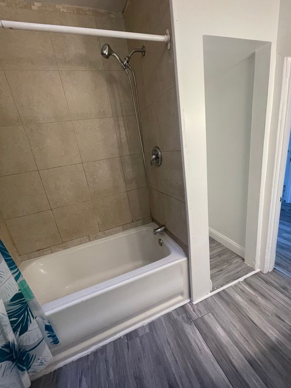 Building Photo - 2905 Norfolk Ave