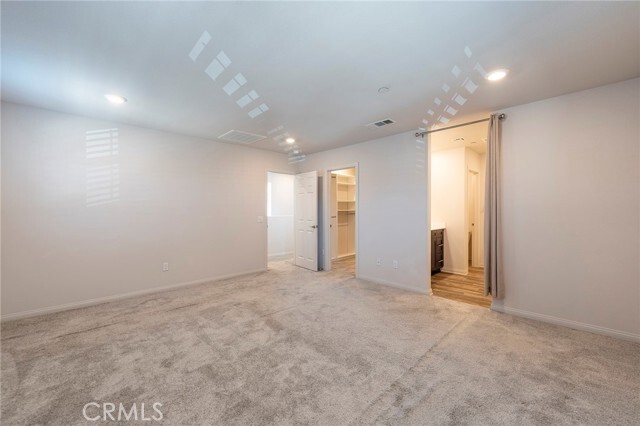 Building Photo - 24604 Westwind Pl
