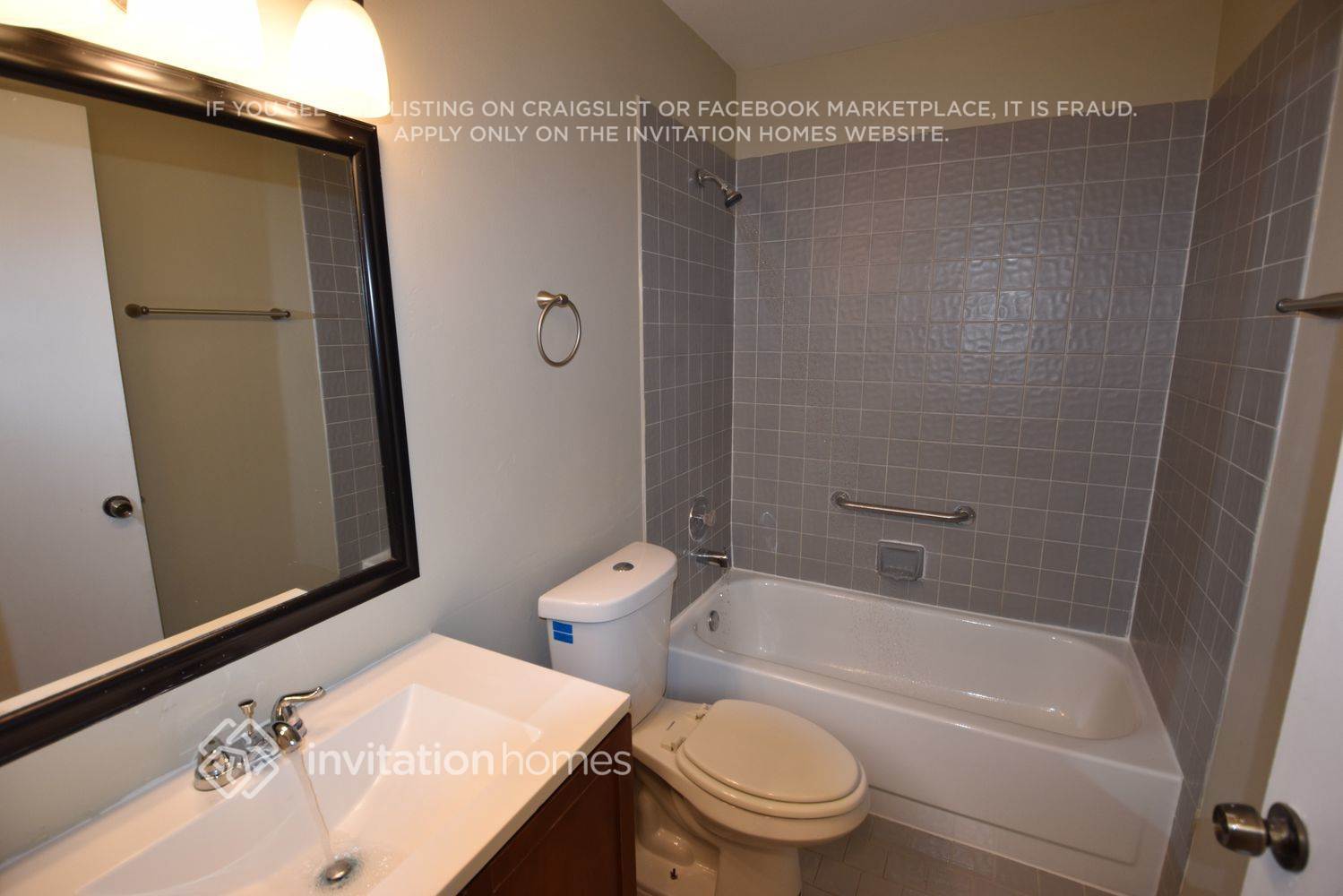 Building Photo - 100 Azalea Cir