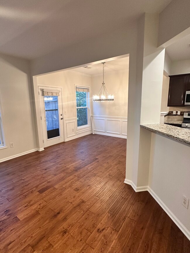 Building Photo - 1624 Caswell Pkwy