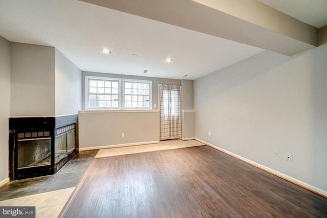 Building Photo - 6515 Skylemar Trail