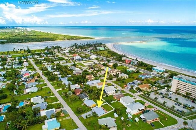 Primary Photo - 356 Granada St