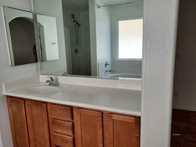 Building Photo - 1517 Verado Dr