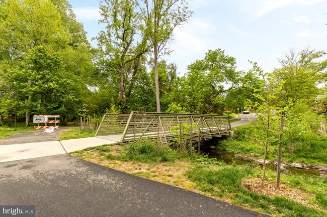 Building Photo - 8323 Haddon Dr