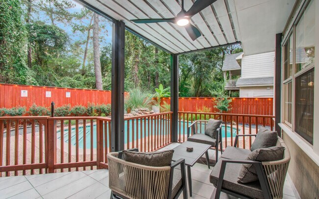 Building Photo - 35 Alden Glen Dr