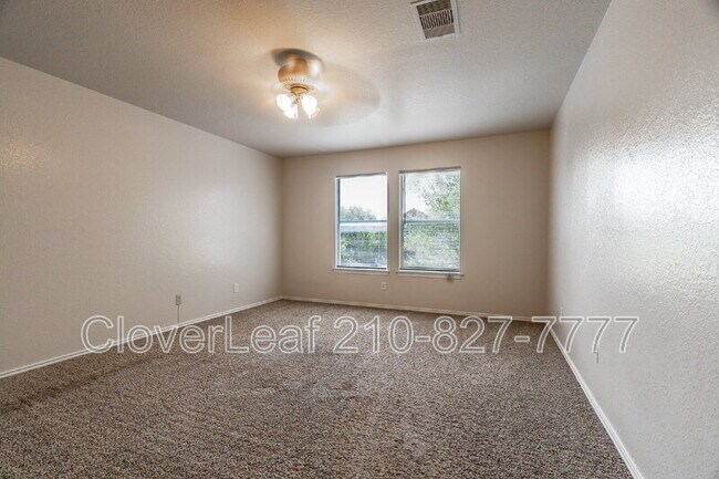 Building Photo - 8843 Kestrel Oak