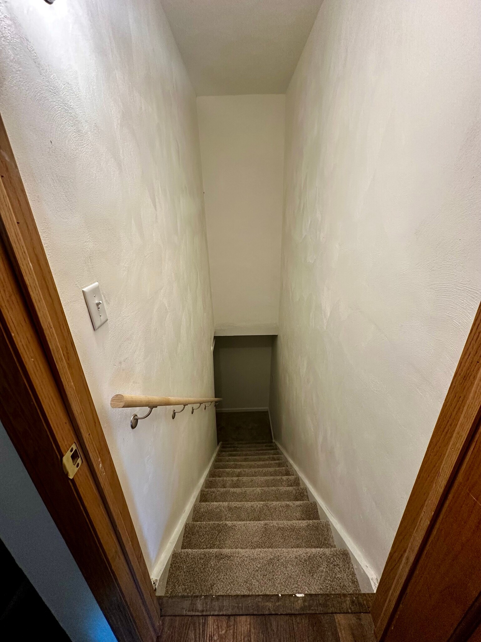 Building Photo - 4011 David Rd