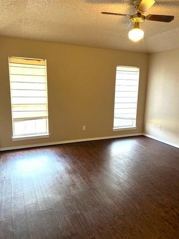 Building Photo - 624 Johnathon Ct