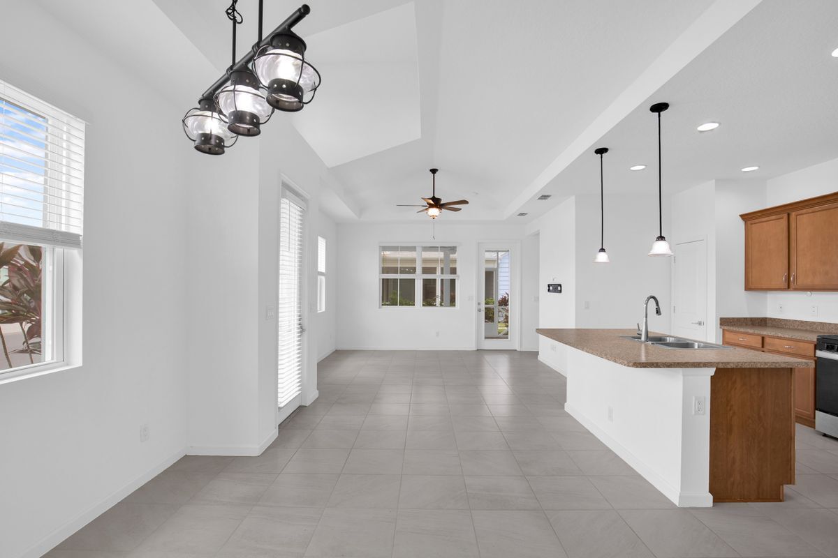 Building Photo - 512 Landshark Blvd