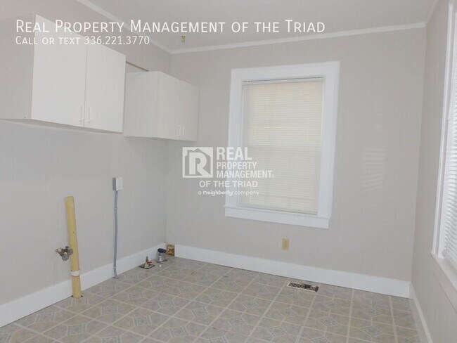 Building Photo - 1524 Rankin Rd