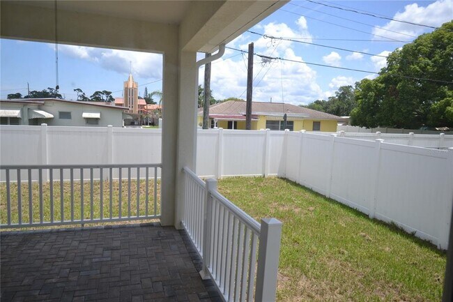 Building Photo - 5146 Tangelo Dr
