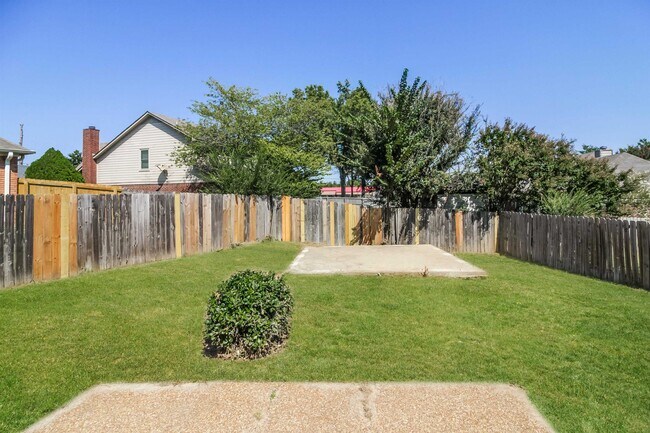 Building Photo - 7126 Abbey Cove