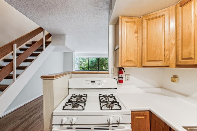 Building Photo - 1245 13th St NW