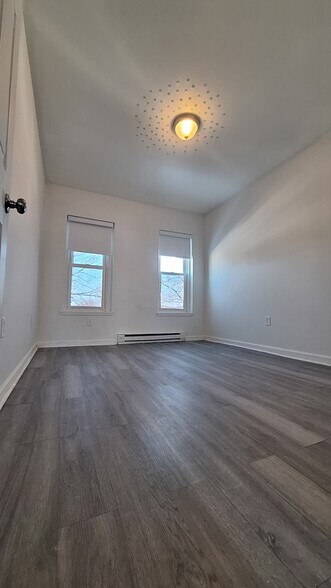 Building Photo - 436 N Law St