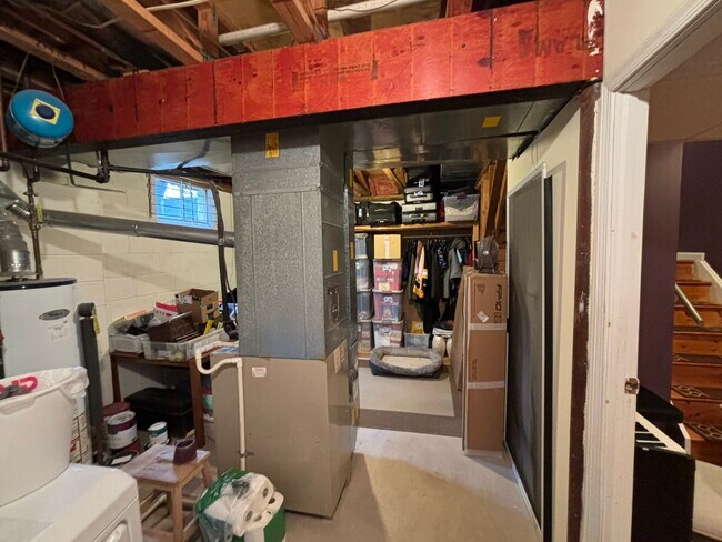 Building Photo - 102 Falcongate Dr