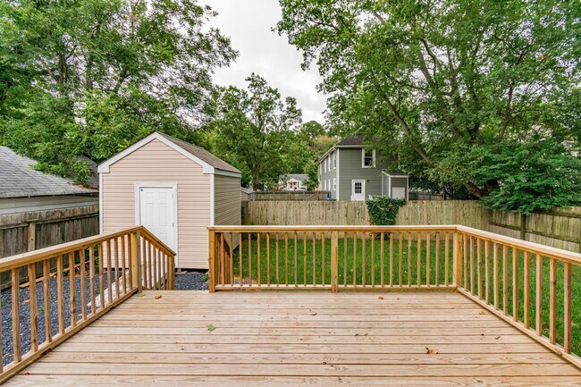 Building Photo - Single Family Norfolk Home