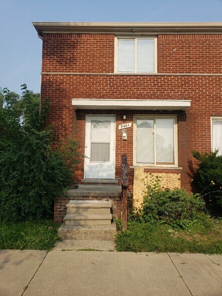 Primary Photo - 9401 Burt Rd