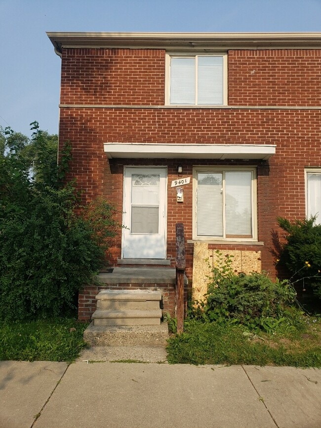 Building Photo - 9401 Burt Rd