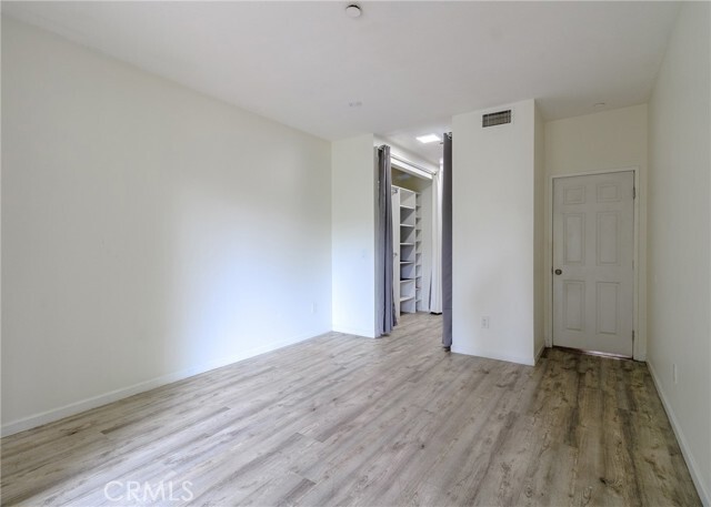 Building Photo - 2538 W MacArthur Blvd